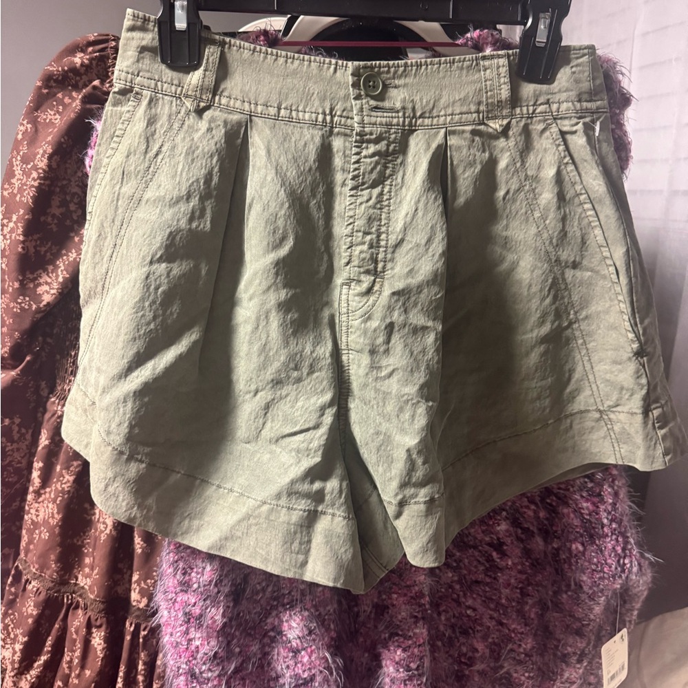 FREE PEOPLE Marina Tailored Trouser Shorts - Crystal Kelp Size 4 NWOT RT $88 - Picture 5 of 7